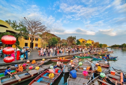 Tour Đà Nẵng - Hội An - Quảng Bình - Huế.